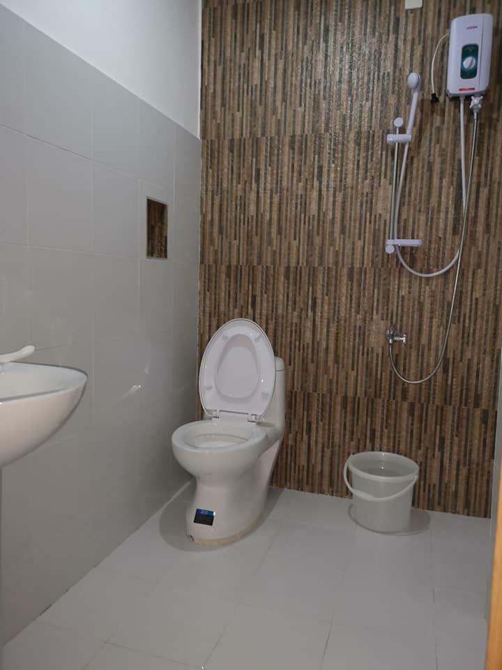 Casitas Inn Tagaytay Co. タガイタイ エクステリア 写真