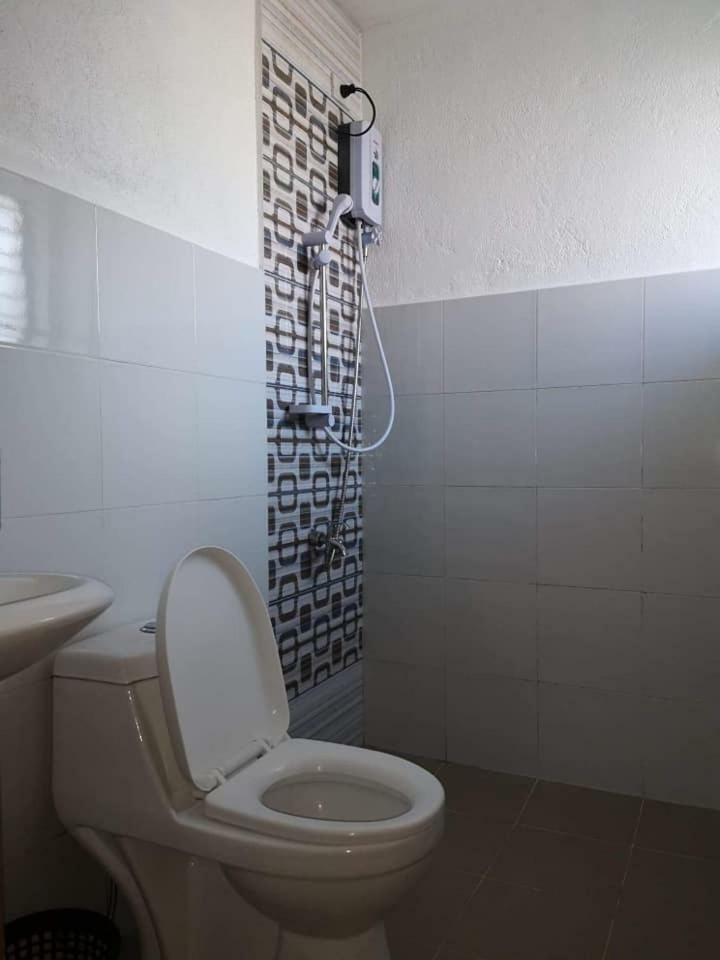 Casitas Inn Tagaytay Co. タガイタイ エクステリア 写真